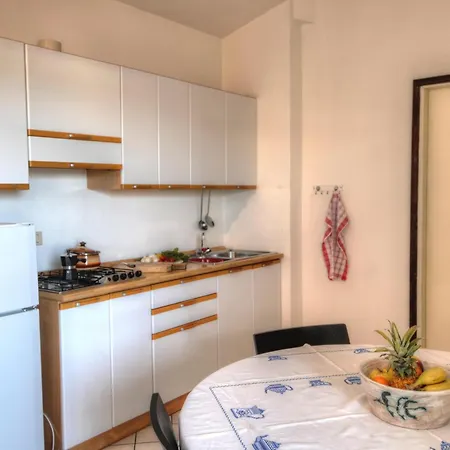 Apartment Palace